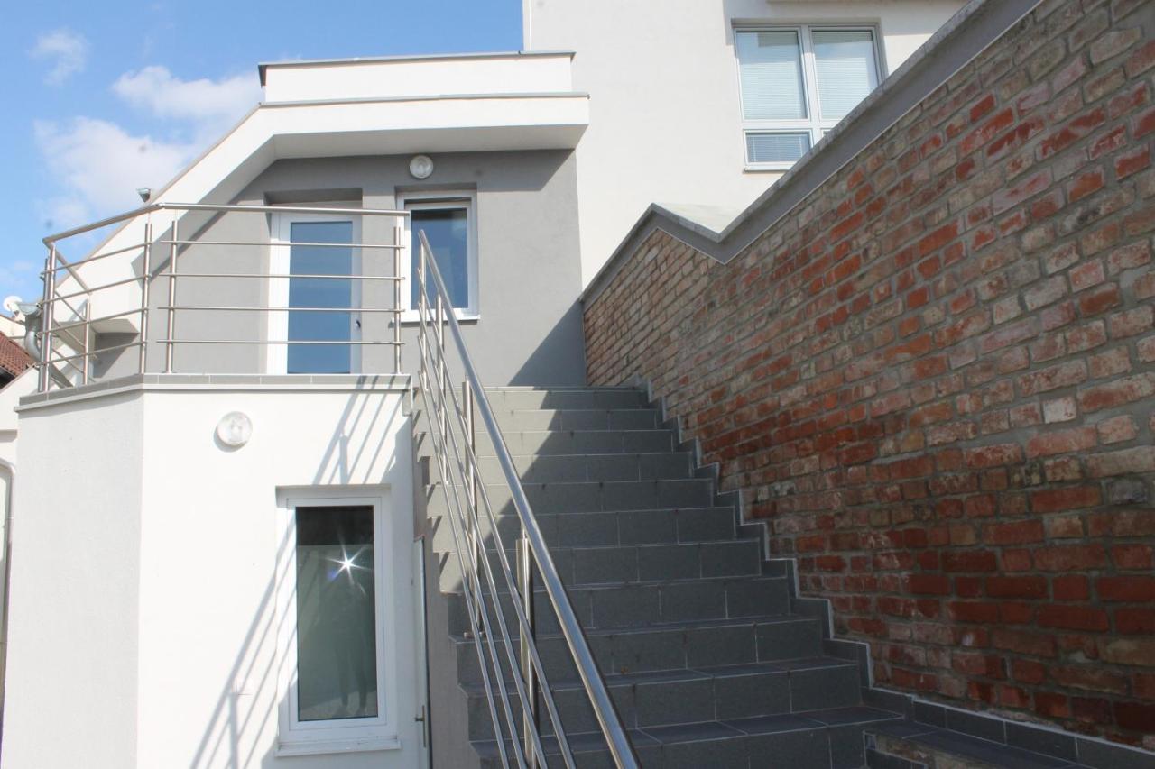 Apartmany Pri Auparku Piest'any Buitenkant foto
