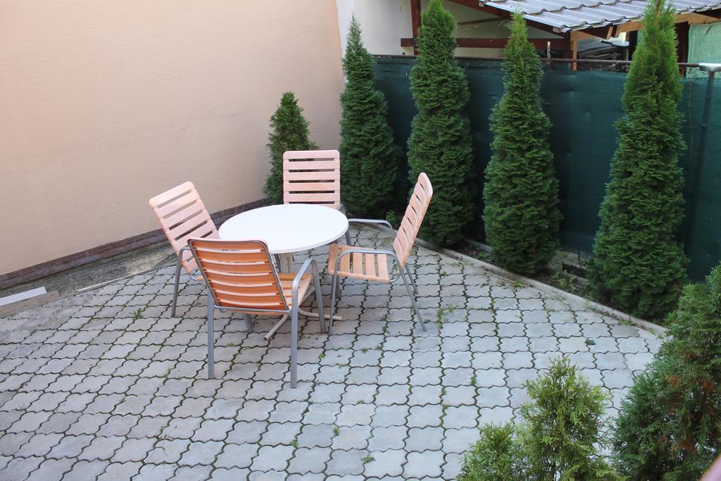Apartmany Pri Auparku Piest'any Buitenkant foto